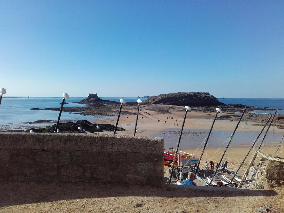 Apartamento Les Bois Flottés Saint-Malo Exterior foto