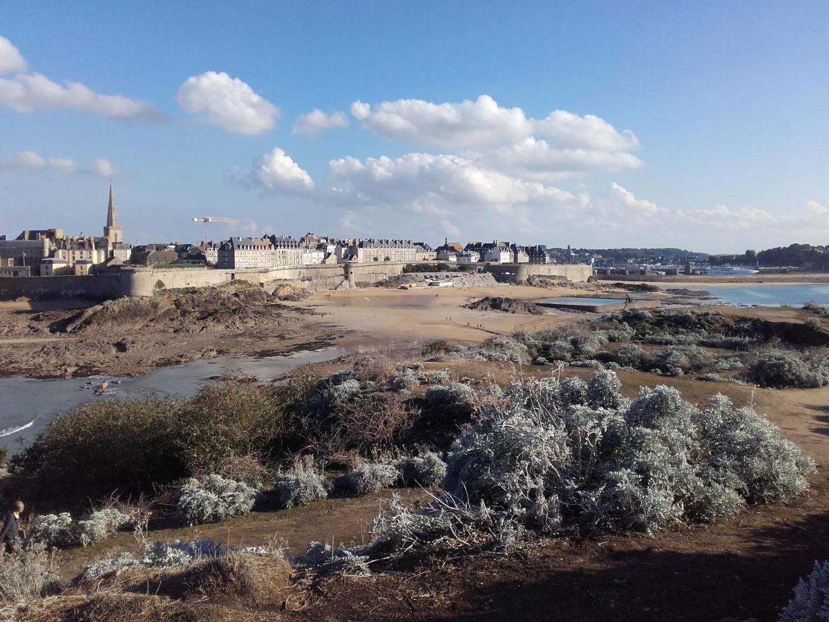 Apartamento Les Bois Flottés Saint-Malo Exterior foto