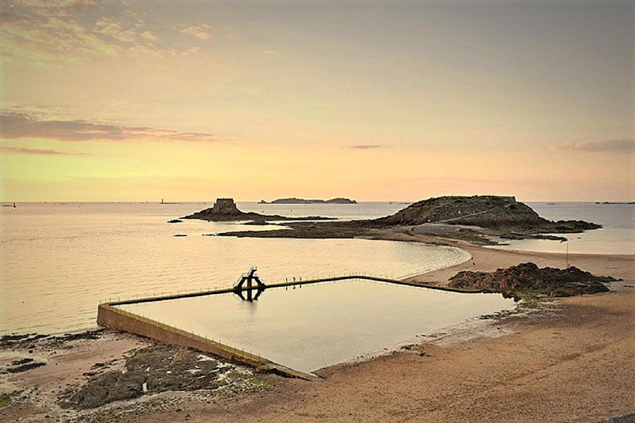 Apartamento Les Bois Flottés Saint-Malo Exterior foto